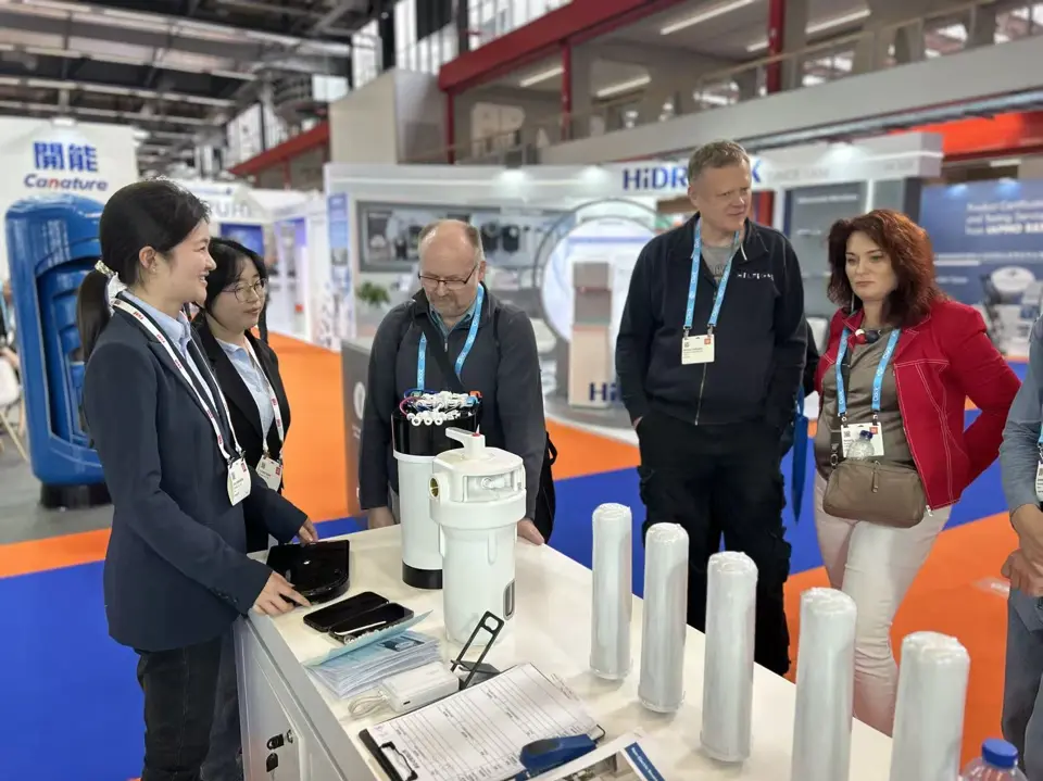 From March 11 to 14, 2025, Qingdao Oakfull made its debut at Aquatech Amsterdam with its Non-Electric Reverse Osmosis system, engaging professional visitors worldwide with a Chinese non-electric water purification solution.